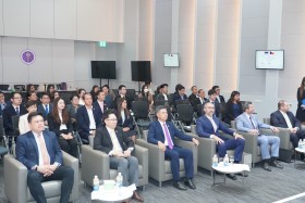 ประเทศไทยร่วมกับสาธารณรัฐเช็กร่วมลงนามความบันทึกความเข้าใจเพื่อส่งเสริมความร่วมมือทางวิชาการระหว่างกัน ... พารามิเตอร์รูปภาพ 7
