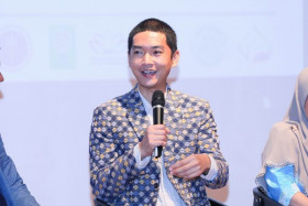 ธัชชา โดย สถาบันช่างศิลป์ท้องถิ่น ร่วมภาคีเครือข่าย โชว์ 80 ... พารามิเตอร์รูปภาพ 10