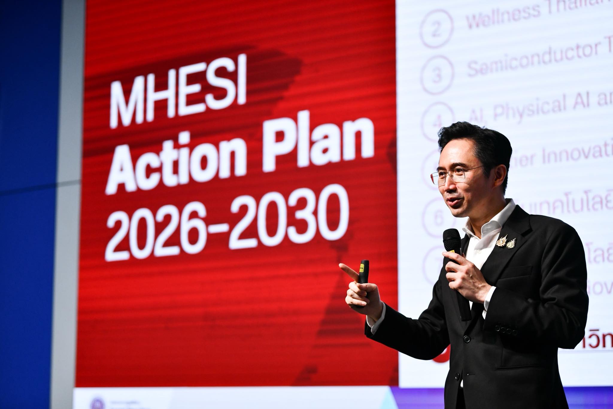 670488609 122125756713144368 8056778279547383156 n