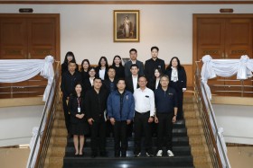 กลุ่มนิติกรรมสัญญาและคดี กองกฎหมาย สป.อว. เดินทางไปปฏิบัติรา ... พารามิเตอร์รูปภาพ 1