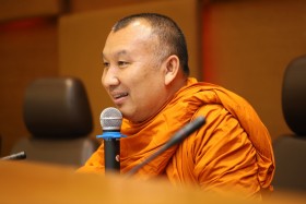 ศปท.อว. จัดอบรม "ธรรมนำใจเพื่อใช้ในการปฏิบัติงาน" ... Image 1